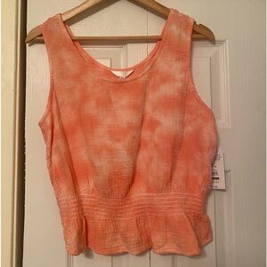 Orange and white two-piece set!🧡